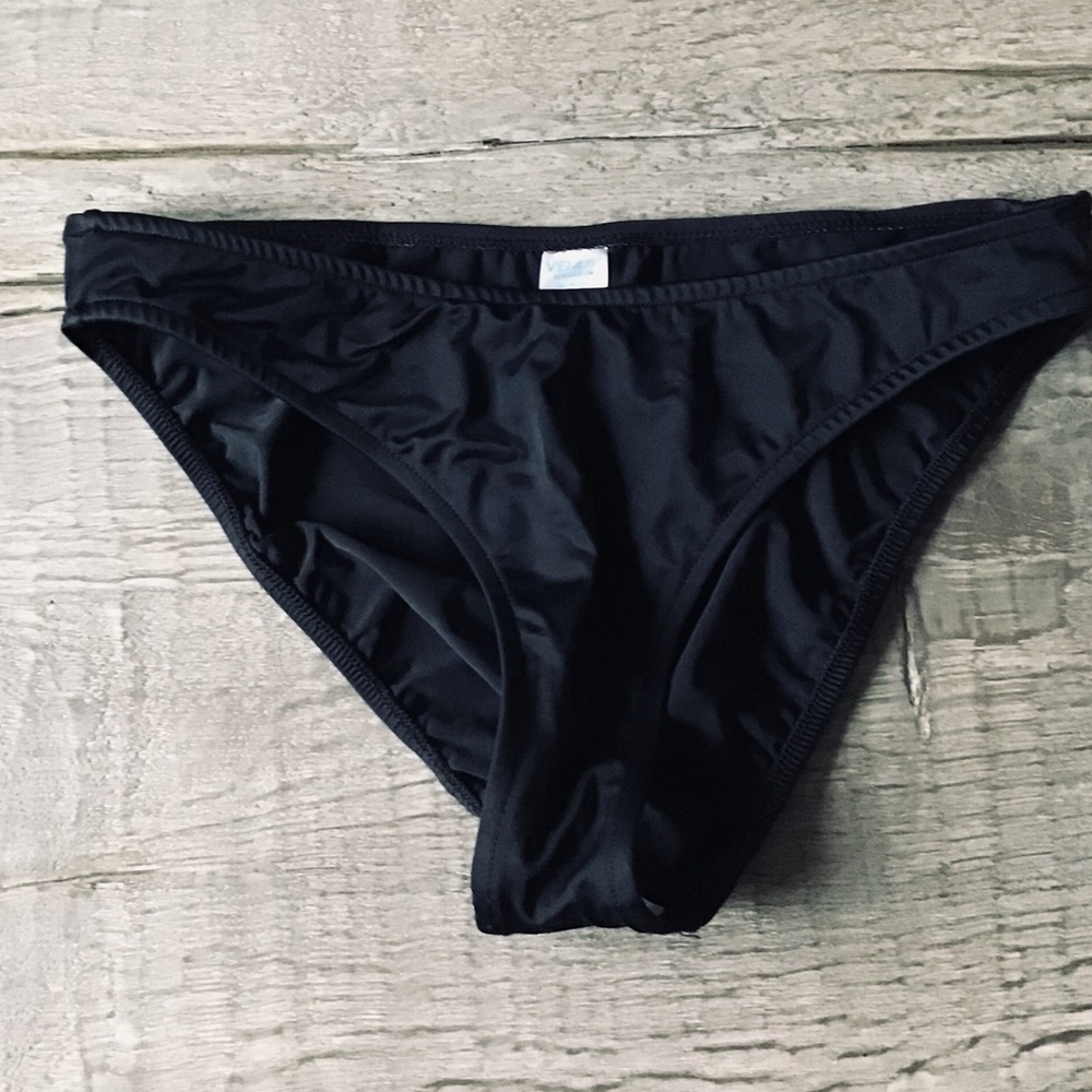 Black bikini bottoms.
